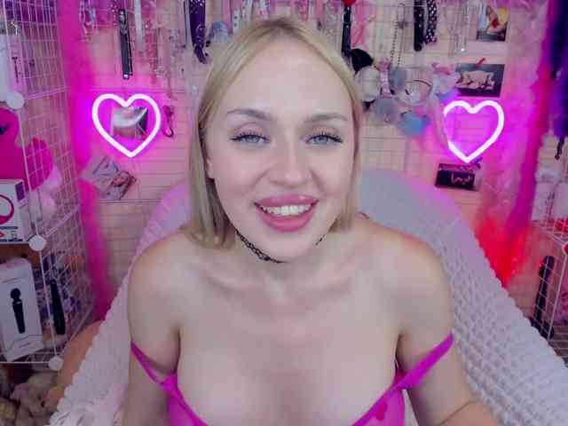 MindyKally