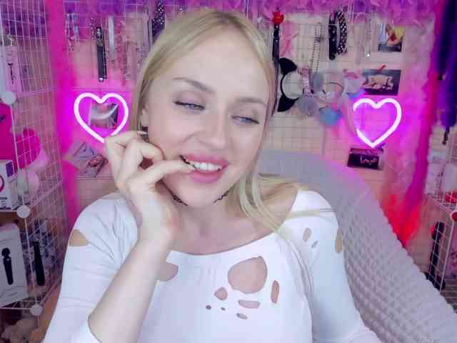 MindyKally
