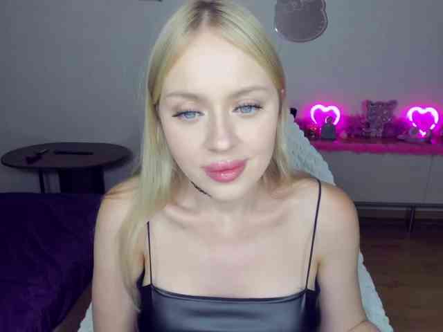 MindyKally
