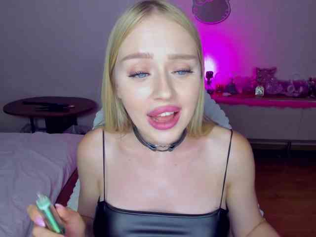 MindyKally