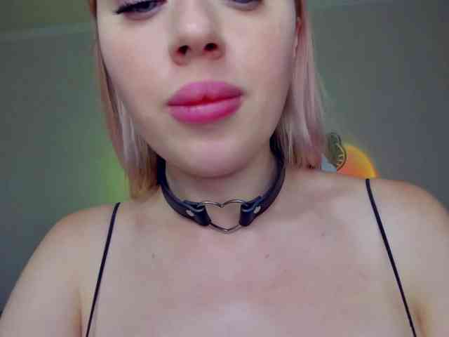 MindyKally