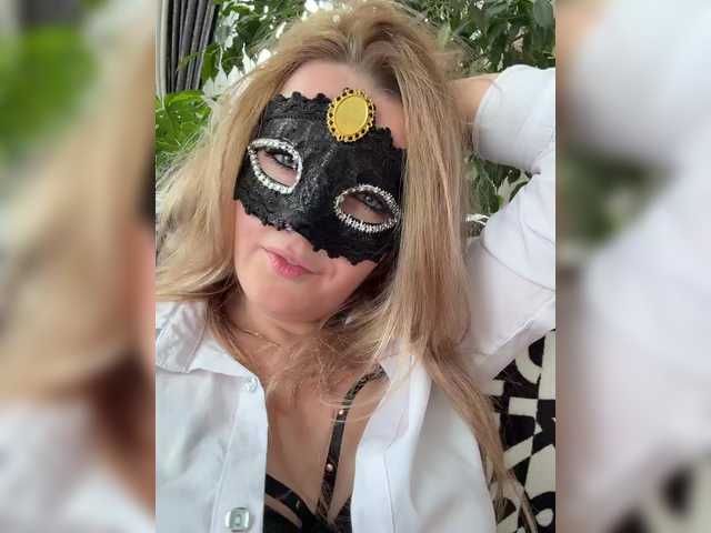 go to chat with Marseille__Nika