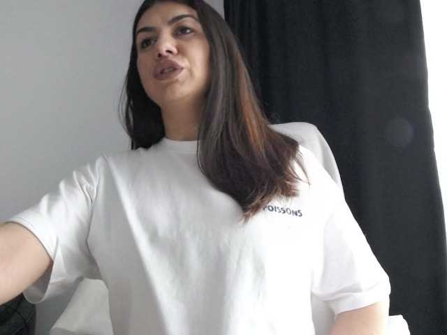 sparklyeve's BongaCams show and profile