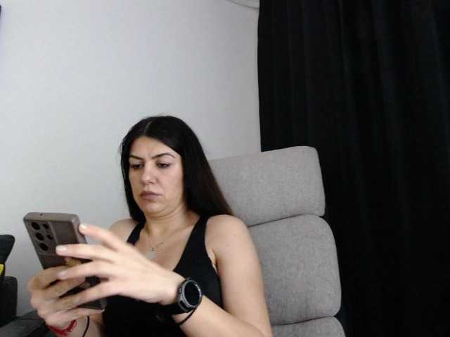 sparklyeve's BongaCams show and profile