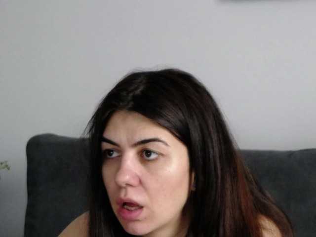 sparklyeve's BongaCams show and profile