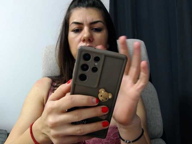 sparklyeve's BongaCams show and profile