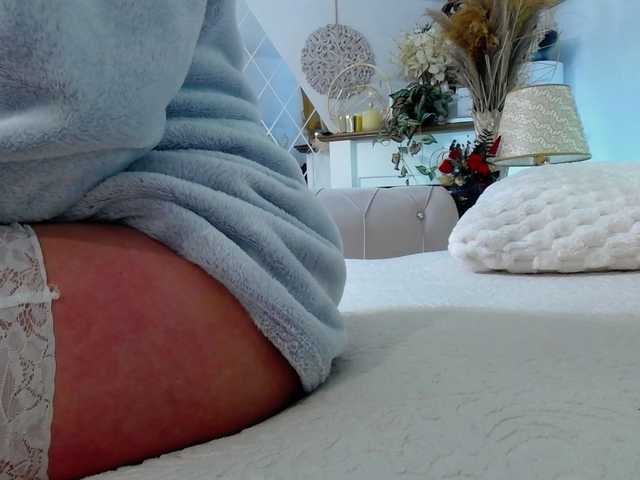 Malvvina's BongaCams show and profile