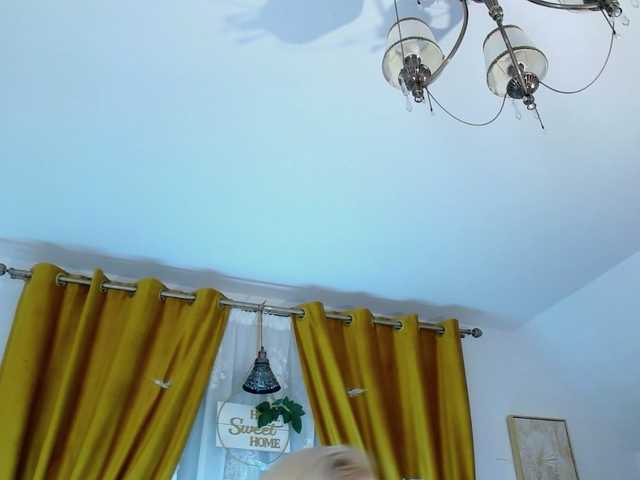 Malvvina live cam profile