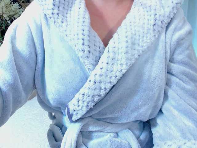 Malvvina's BongaCams show and profile