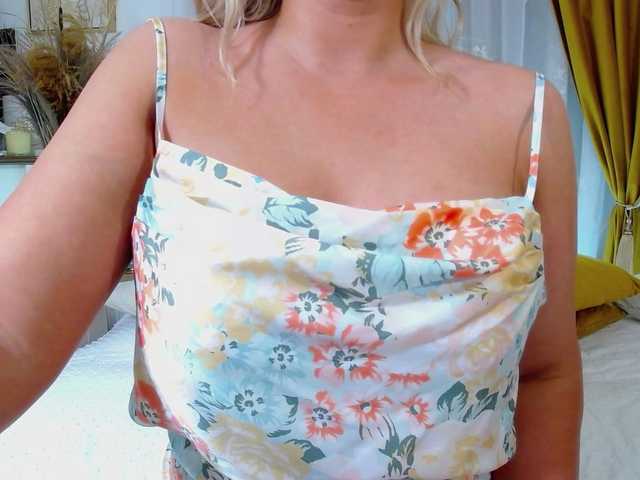 Malvvina on BongaCams 