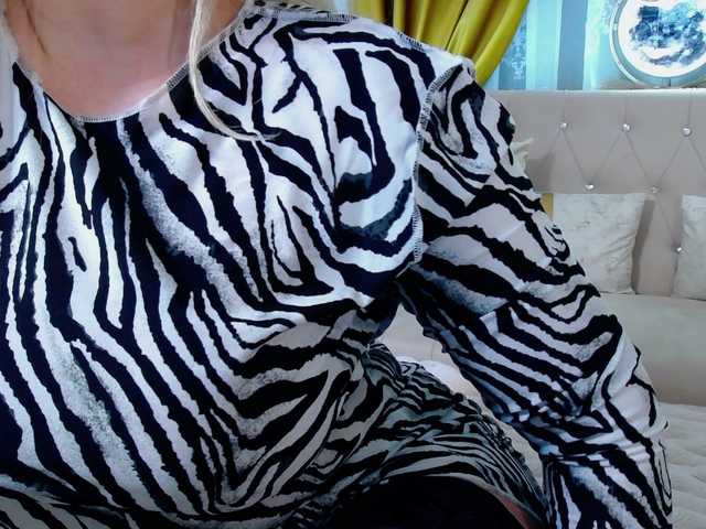 Malvvina's BongaCams show and profile