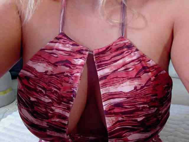 free chat room adult Malvvina