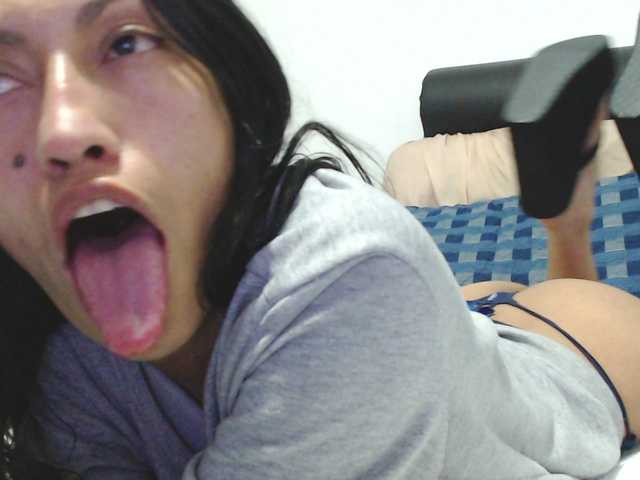 saaramilleer's BongaCams show and profile