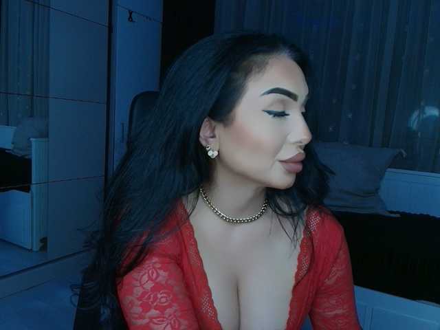 queenmeryem's BongaCams show and profile
