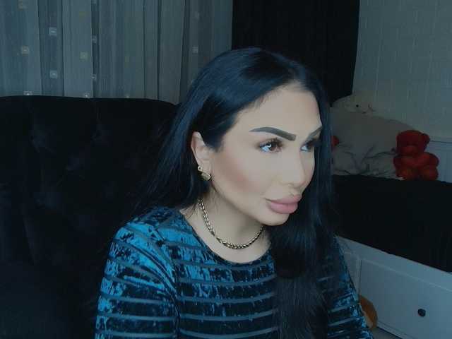 queenmeryem's BongaCams show and profile