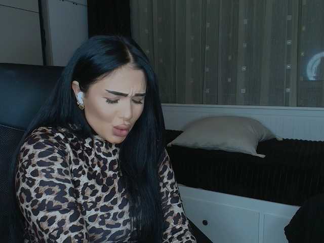queenmeryem's BongaCams show and profile
