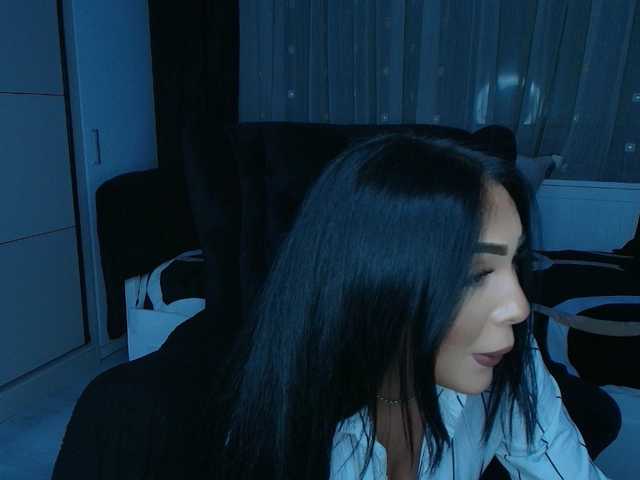 queenmeryem's BongaCams show and profile