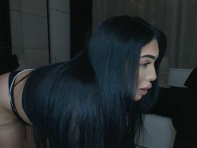 queenmeryem's BongaCams show and profile