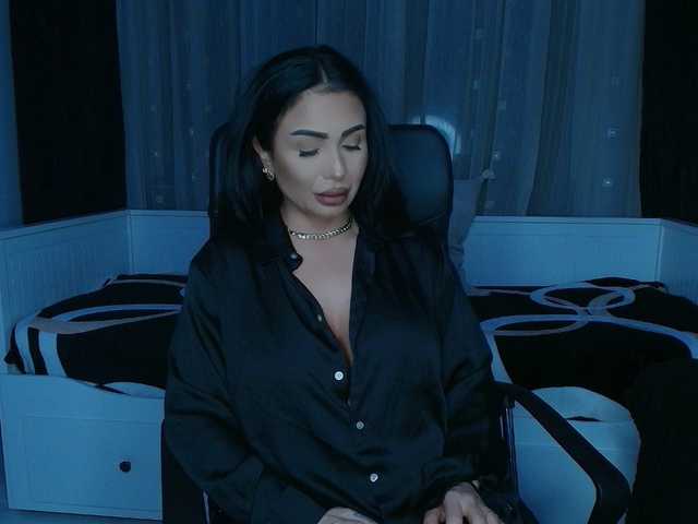 queenmeryem's BongaCams show and profile