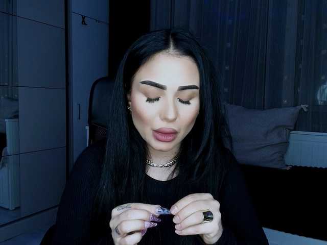 queenmeryem's BongaCams show and profile