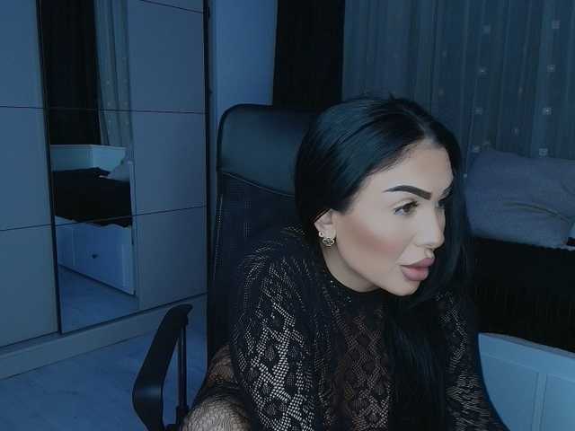 queenmeryem's BongaCams show and profile