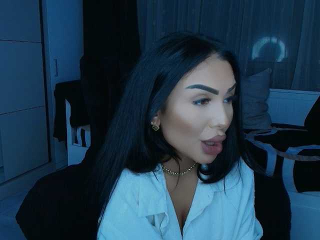 queenmeryem's BongaCams show and profile