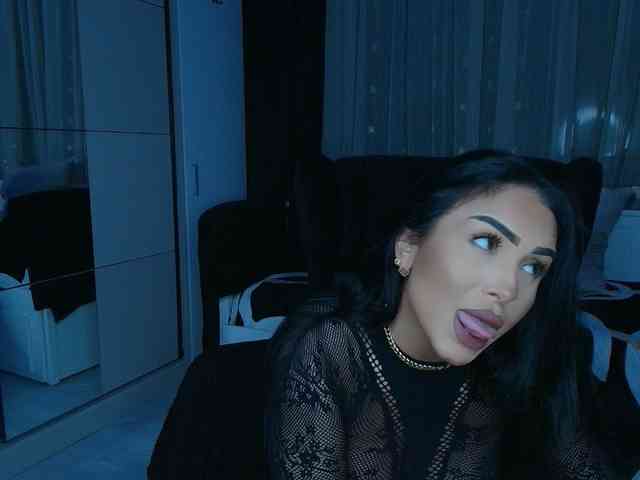 queenmeryem Live Webcam on BongaCams