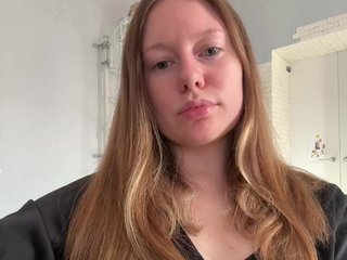 ConnieDaw Porn Show