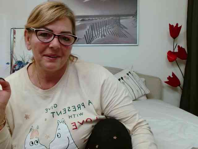 YulliaMilf YulliaMilf