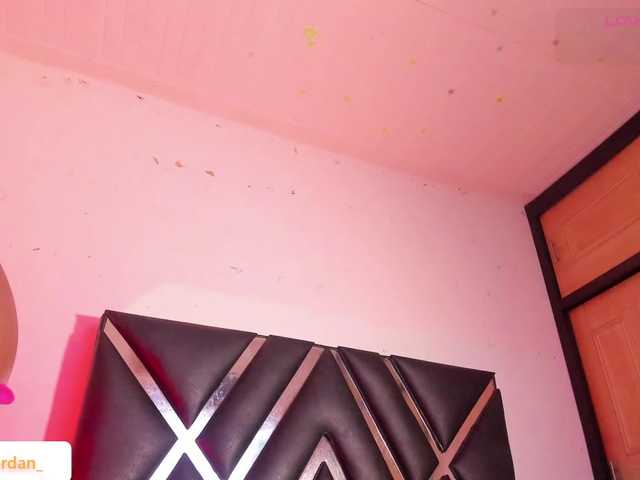 roxyjordan's BongaCams show and profile