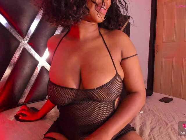 roxyjordan's BongaCams show and profile