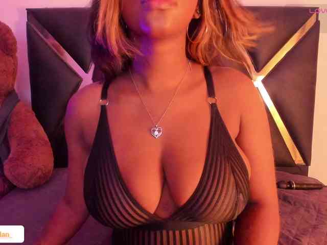 roxyjordan webcam