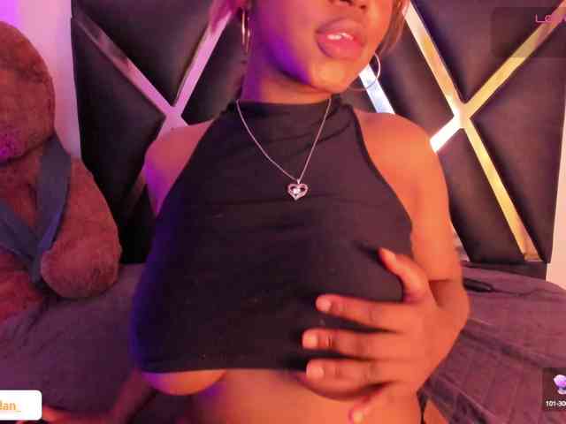 roxyjordan webcam