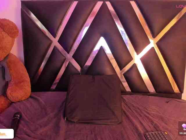 roxyjordan webcam