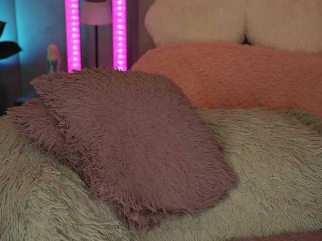 VickySecret's BongaCams show and profile