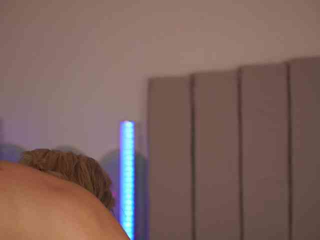 VickySecret webcam