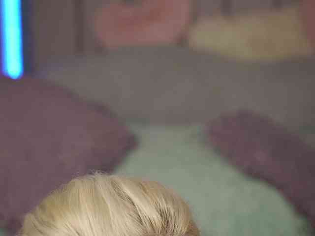 VickySecret webcam