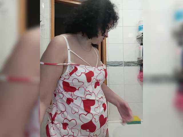 Danccee358's BongaCams show and profile