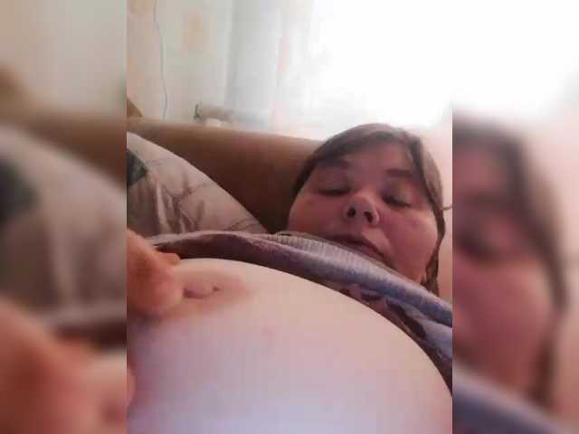 AthomeTi from BongaCams