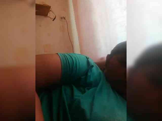 AthomeTi Live Webcam on BongaCams