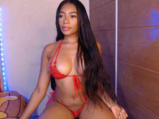 AlainaSaint webcam