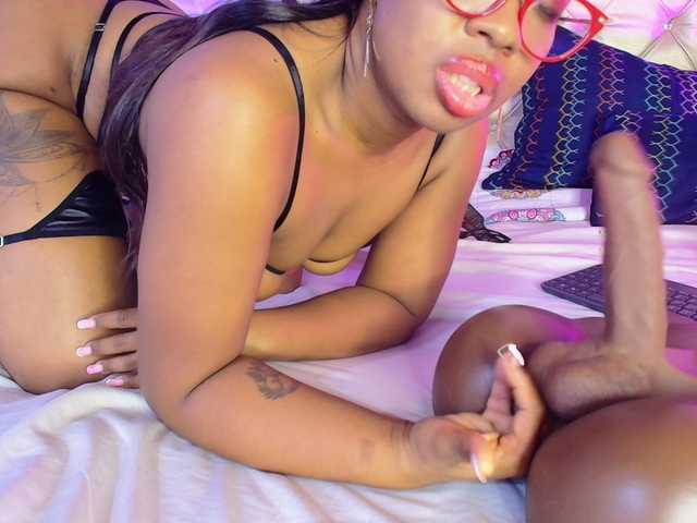 CaseyMoons's BongaCams show and profile