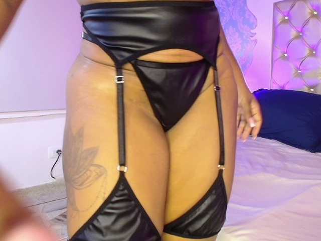 CaseyMoons's BongaCams show and profile