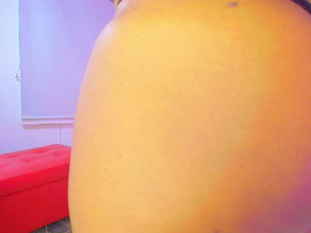 CaseyMoons's BongaCams show and profile