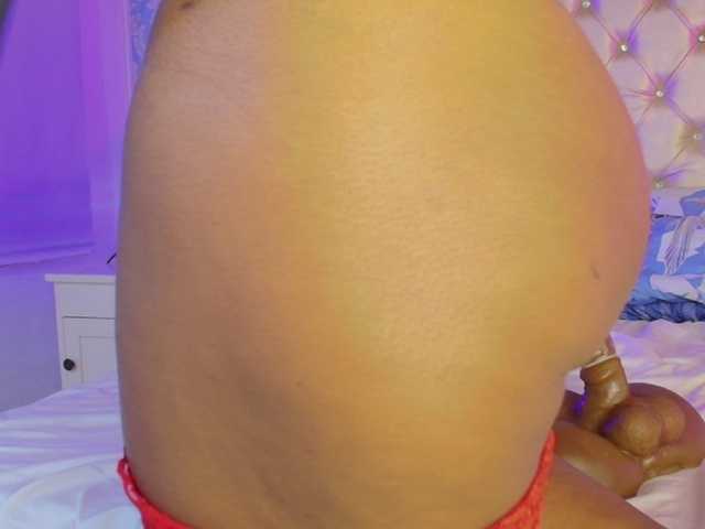 CaseyMoons's BongaCams show and profile