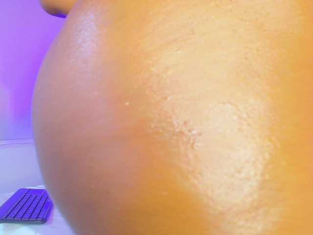 CaseyMoons's BongaCams show and profile