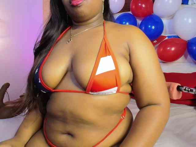 CaseyMoons webcam