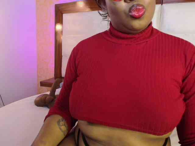 CaseyMoons webcam