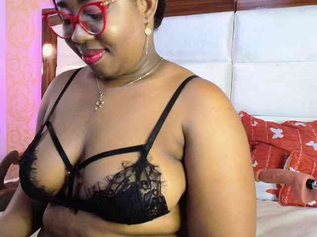 CaseyMoons webcam