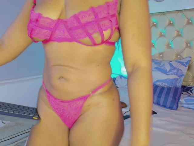 CaseyMoons CaseyMoons